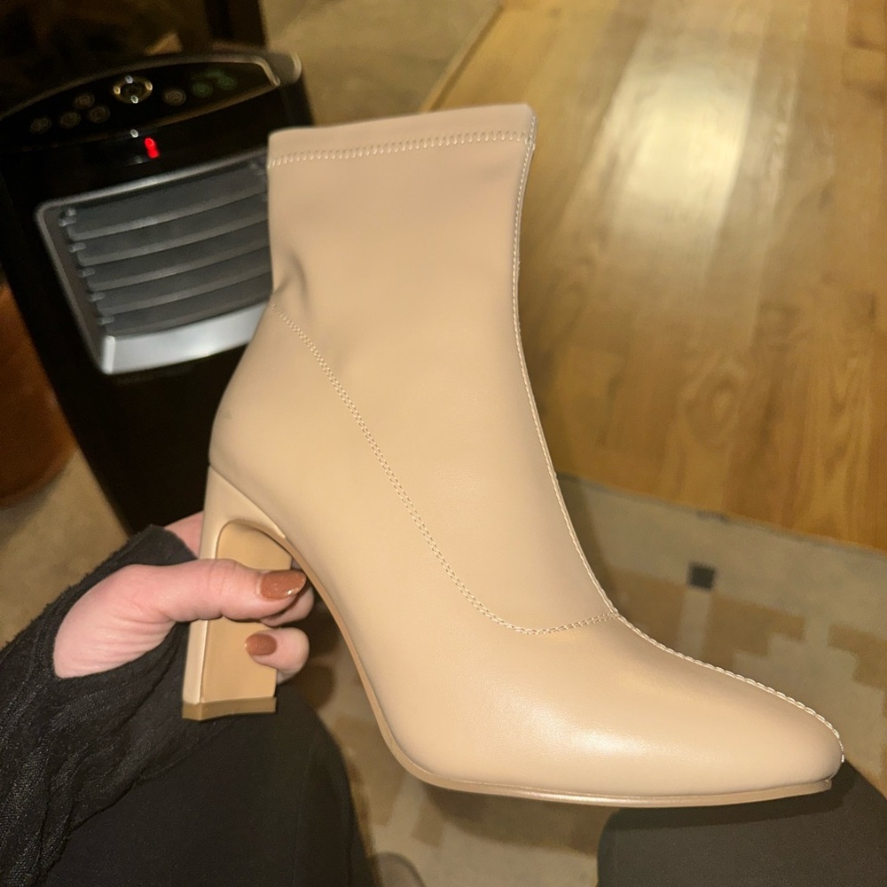 Hello Molly Chic Beige Heeled Boots